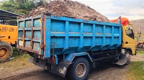 Dump Truck Mobil Dump Truck CANTER SUPER HDX Jomplang Muatan Pasir