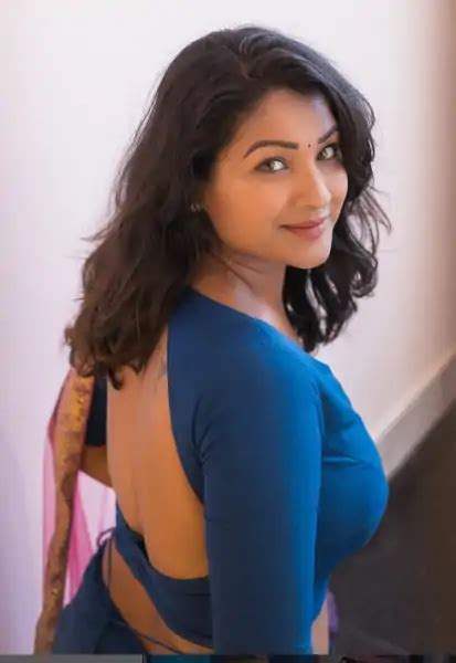Sharanya Turadi 15 Hot Pics And Photo