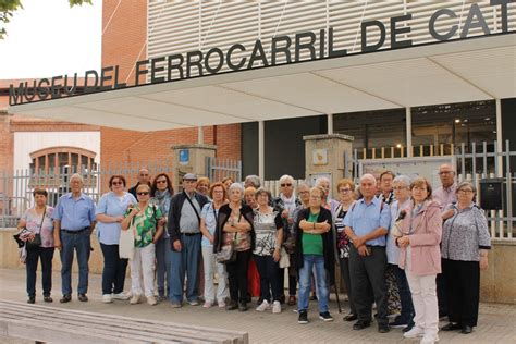 Cloenda del curs 2023 2024 de les Aules dExtensió Universitària per a