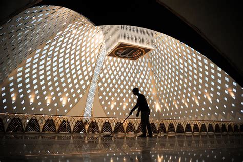 Ramai Masjid Al Jabbar Apakah Apbd Boleh Untuk Bangun Rumah Ibadah