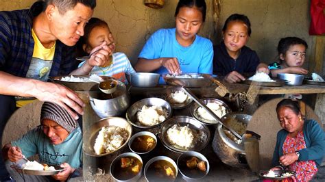 Pork Curry Rice Lunch For Relatives In The Buffalo Shed Life In