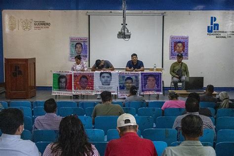 Gobierno federal detiene investigación sobre los 43 denuncia abogado