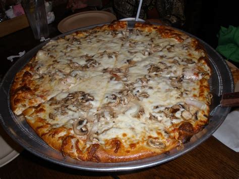 Eddy’s Pizza Restaurant - 28 Photos & 102 Reviews - Pizza - 2108 W 15th ...