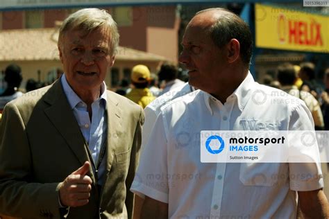 L To R Max Mosley Gbr Fia President With Ron Dennis Gbr Mclaren