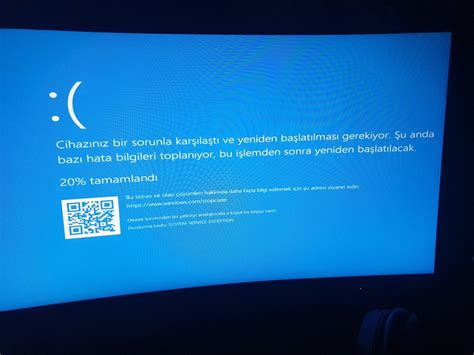 Windows Y Klerken Turuncu Beyaz Izgili Ekran Sayfa Technopat