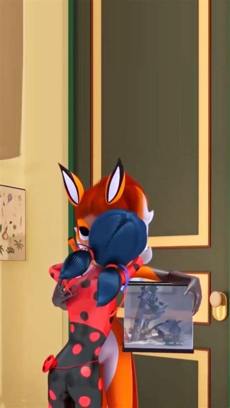 Lady Bug And Rena Rouge Wallpaper Miraculous Miraculous Ladybug