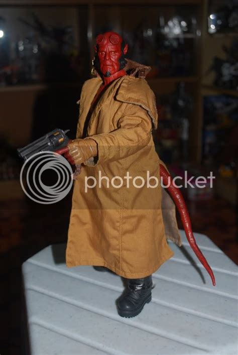 My World Of Madness Toys Toys And Toys Hot Toys Hellboy