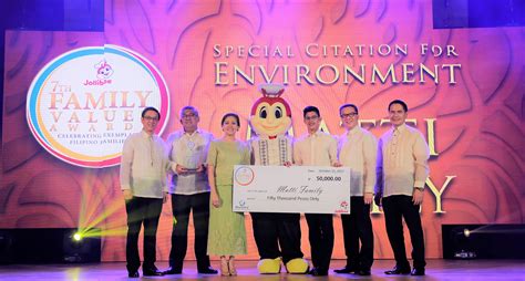 9 Hero Families recognized in Jollibee 7th Family Values Awards ...