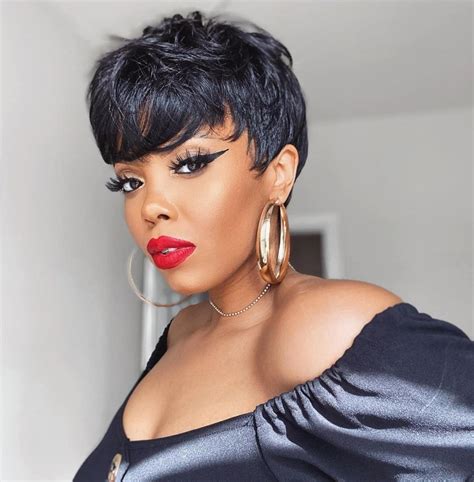 28 Hottest Short Weave Hairstyles For Beautiful Black Women In 2023