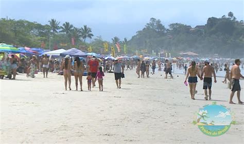 Praias Ficam Cheias No Feriado Em Ubatuba E Maior Parte Dos Banhistas