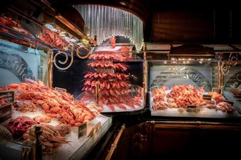 Les Grands Buffets – Probably the World’s Most Impressive All-You-Can-Eat Buffet | Watercooler ...