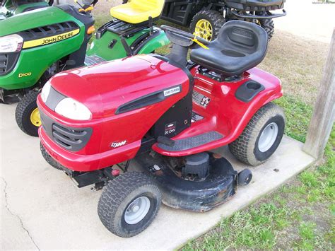 Craftsman LT3000 Lawn Garden And Commercial Mowing John Deere