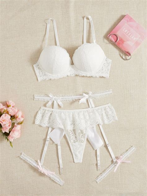 Floral Lace Underwire Garter Lingerie Set Shein