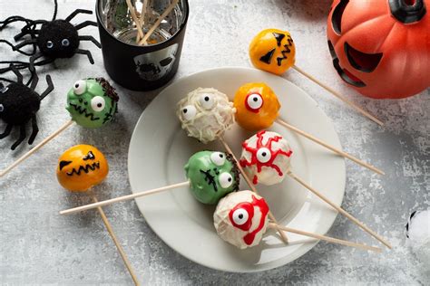 Halloween Cake Pops Recipe