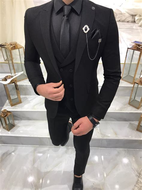 Camillus Black Slim Fit Wool Suit Bespoke Daily