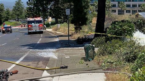 Deadly Car Crash Sparks Small Brush Fire In Rancho Bernardo Nbc 7 San