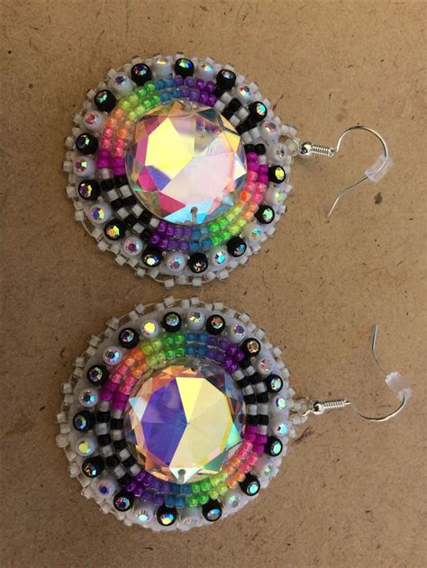 Pin By Tracy Kakakaway On Beadwork Ideas Beaded Earrings Patterns