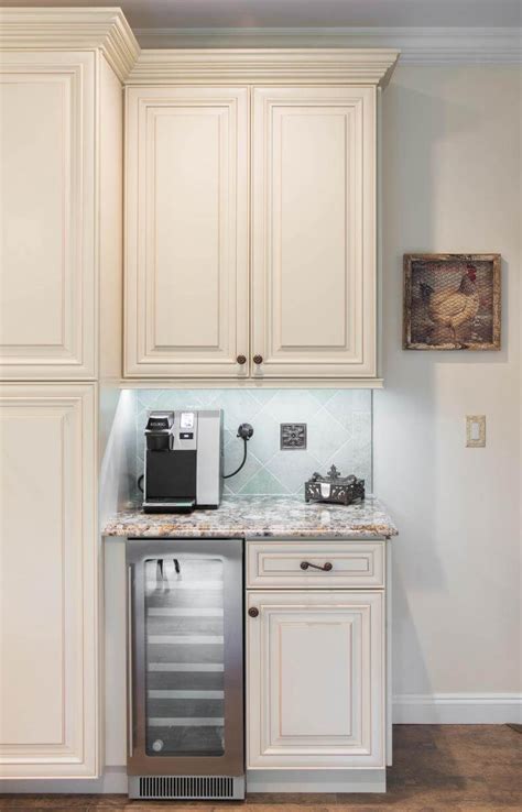 Home Cabinet Westbury A7 Style Creme Maple Glazed Kitchen Cabinets