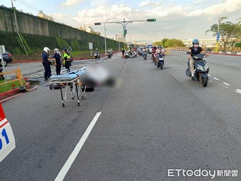 快訊／新莊死亡車禍！騎士離奇自摔 遭後方大車輾過「臉凹陷」 Ettoday社會新聞 Ettoday新聞雲