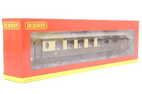 Hornby R4662 Pullman Third Class Brake Parlour Car No 79 Working