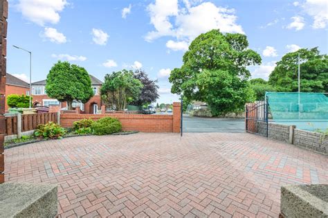 Ashworth Lane Sharples Bolton 3 Bed Semi Detached House For Sale