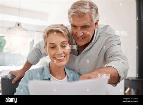 Retirement Couple Budget Finance And Investment Planning Loan And