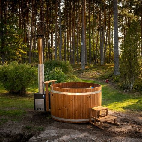 Kirami Original Woody M Cube Wood Fired Hot Tub In Hot Tub Outdoor Hot Tub Cedar Hot Tub