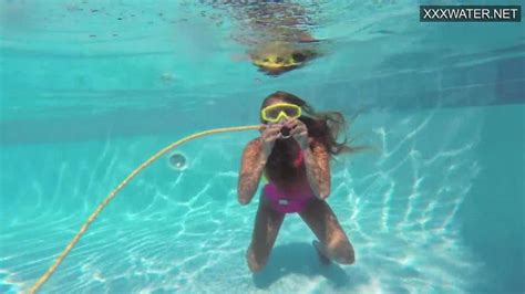 Swimming Pool Hot Gf Strips And Being Horny Tnaflix