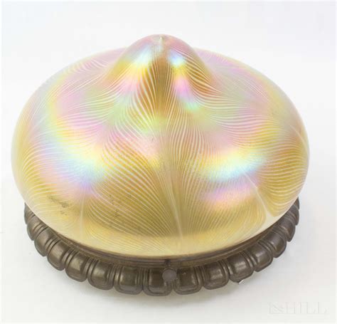 Sold Price Quezal Pulled Feather Art Glass Lamp Shade Signed May 3 0120 1 00 Pm Edt