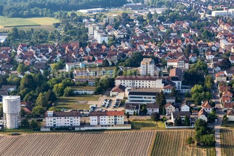 Kandel aus der Vogelperspektive Klinikgelände des Krankenhauses