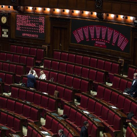 Dalla Camera Disco Verde Al Decreto Ponte Il Testo Passa Ora Al Senato