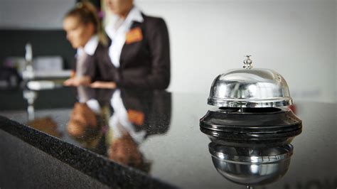 Hospitality Training Tips for Staying Competitive | AOLCC