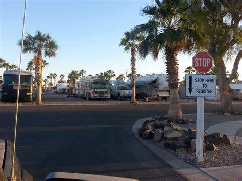 Holiday Palms Rv Park In Quartzsite Arizona Az