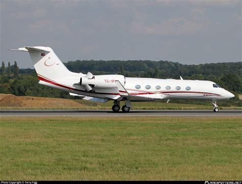 TC IPK Private Gulfstream Aerospace G IV X Gulfstream G450 Photo By