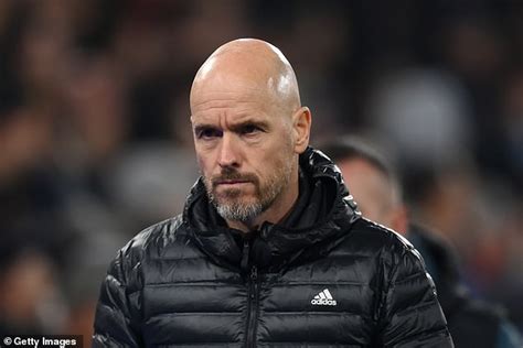 Erik Ten Hag Brutally Mocked By Fans As Jadon Sancho Reaches The