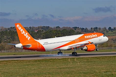 G Eztv Easyjet Airbus A Bristol Airport Flickr