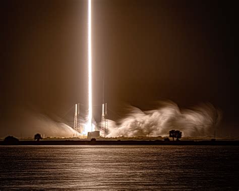 Long Exposure Of SpaceX Falcon 9 GPS III SV 4 Launch Last Week Photo