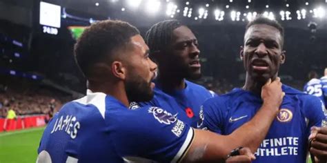 Jackson Scores Hat Trick As Chelsea Beat Nine Man Spurs In Chaotic