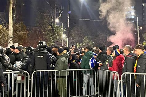 Poza 5 Imagini Cu Suporterii La România Kosovo Din Liga Națiunilor