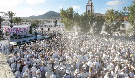 El Cabildo De Fuerteventura Establece Servicios Especiales De Guaguas