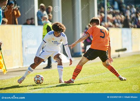 The UEFA Champions League Match Between FC Shakhtar Donetsk Vs FC Real