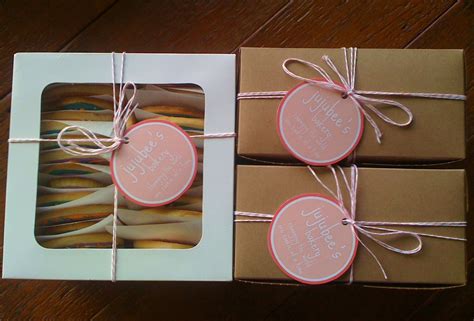 Jujubee's Bakery: Boxes and Labels!