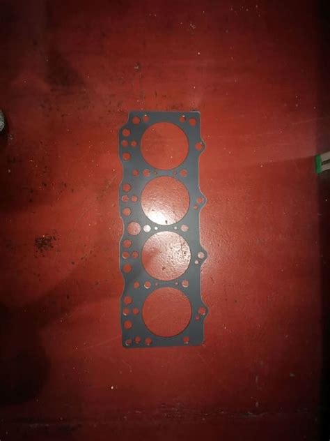 Cherry Cylinder Head Gasket For Isuzu 4bc2 S 1560ss Lazada Ph