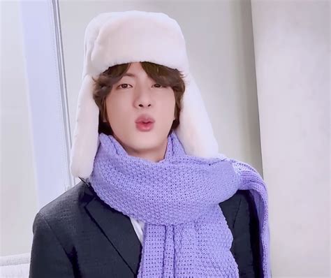 Bts Community Posts Dear Jin From Army To Jin Jin君 下の写真が昨日までの私