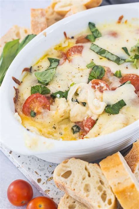 Hot Caprese Dip With Fresh Tomatoes Mozzarella And Basil Attempts