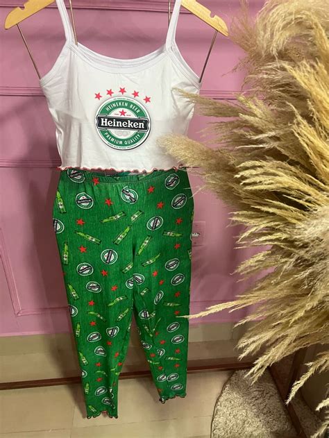 PIJAMA BLOGUERINHA ADULTO CALÇA ESTRELAS Império Lingerie