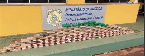 Homem Preso Coca Na Avaliada Em R Milh Es Interior Campo