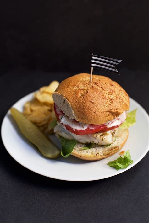 Spicy Fish Sandwiches Recipe Fish Sandwich Heathy Eating Spicy