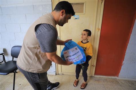 Campaign Gaza Masih Berduka Berikan Bantuan Darurat Untuk Gaza