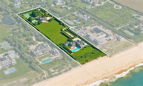 House next to Howard's Hamptons mansion is for sale : howardstern